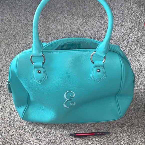 intials inc Handbags - Intians inc E purse euc only used twice🟪